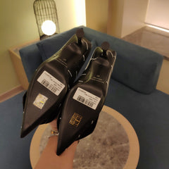 POINTED TOE PUMPS BLACK WITH LOGO PRINT SMOOTH CALFSKIN