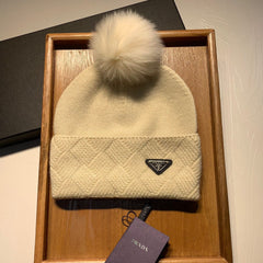 BEANIE HAT IN BISQUE BEIGE WOOL AND RABBIT FUR 361433