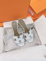0asis Sandal Epsom Calfskin White
