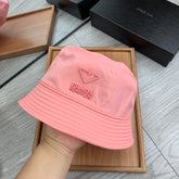 BUCKET HAT IN ROUGE PINK RE-NYLON 234103