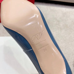 BELLE VIVIER PUMPS IN LIGHT BLUE GLOSSY CALFSKIN GOLD BUCKLE