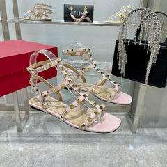 ROCKSTUD SANDAL WITH STRAPS IN BLUSH PINK CALFSKIN