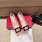 BELLE VIVIER PUMPS IN PINK SUEDE TORTOISESHELL BUCKLE