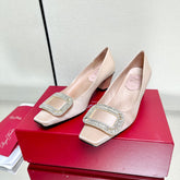 BELLE VIVIER PUMPS IN BEIGE SILK