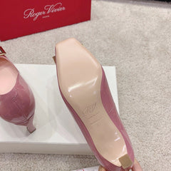 BELLE VIVIER PUMPS IN PASTEL PINK GLOSSY CALFSKIN GOLD BUCKLE