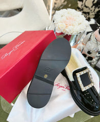 VIV' RANGERS LOAFERS IN BLACK PATENT CALFSKIN FLEECE LINING CRYSTAL BUCKLE