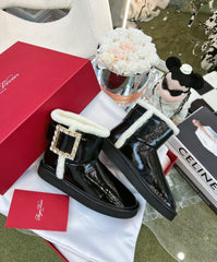 VIV SNOW ANKLE BOOTS IN BLACK PATENT CALFSKIN