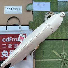 GG HORSEBIT SHOULDER BAG 39 IN WHITE CALFSKIN GOLD HARDWARE