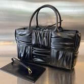 SMALL ARCO TOTE 30 IN BLACK SOFT LAMBSKIN