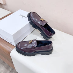 MARGARET LOAFER WITH TRIOMPHE CHAIN IN POLISHED BULL DEEP BROWN