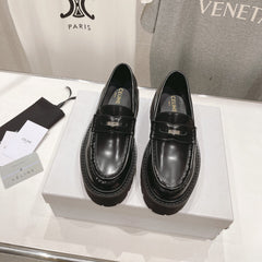 CHUNKY LOAFER IN BLACK POLISHED BULLSKIN