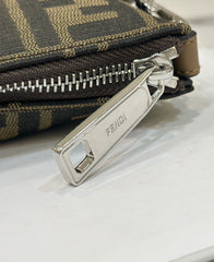 SHOULDER BAG 19 WITH FF MOTIF IN BROWN JACQUARD FABRIC