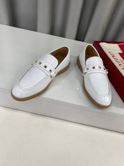 LEISURE FLOWS SPLIT LOAFER IN WHITE CALFSKIN