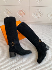 HM 25S TALL BOOTS 50 MM IN BLACK SUEDE WITH GOLD HARDWARE