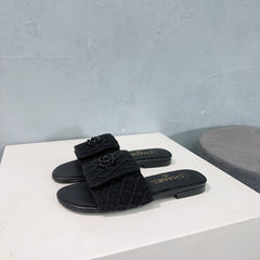 KNIT BLACK FABRIC FLAT SLIDE