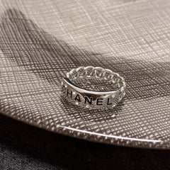 CC RING LETTER DOUBLE C IN SILVER DIAMOND BLACK EMBOSSED LOGO