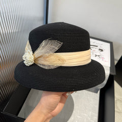 SMALL BRIM HAT MODEL 650349 IN BLACK WOVEN STRAW