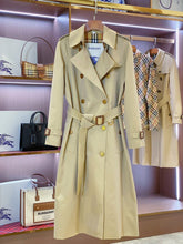 BURBERRY 25S LONG COAT 157