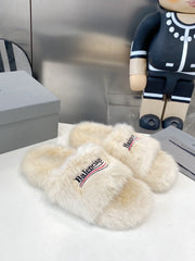 BALENCIAGA 25S FUR SLIPPERS IN LIGHT BEIGE FAUX SHEARLING