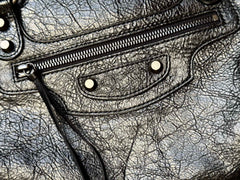 SMALL 30 LE CITY BAG IN BLACK LEATHER