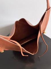 MEDIUM SOLSTICE 44 IN BROWN LAMBSKIN