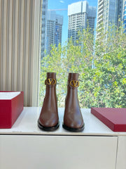 VALENTINO 25S SIGNATURE LOGO BOOTS 60 MM IN BROWN CALFSKIN WITH GOLD HARDWARE