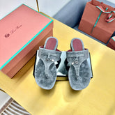 FLIP FLOPS IN DARK GRAY SUEDE AND HARDWARE SILVER