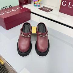 GG PLATFORM MULES 25S IN DARK RED CALFSKIN