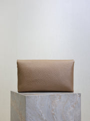 YSL 25S CASSANDRE LARGE ENVELOPE POUCH 29 IN DARK TAUPE CALFSKIN GOLD HARDWRE