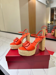 VLTN ESPADRILLE WEDGE SANDALS 25S 115 MM IN ORANGE LAMBSKIN
