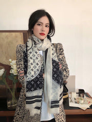 LV SCARF 200 CM IN CASHMERE 732076