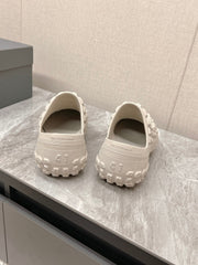 BOUNCER CLOG IN BEIGE RUBBER