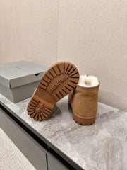 ALASKA BOOTIE IN CIDER BROWN SUEDE AND WOOL LINING