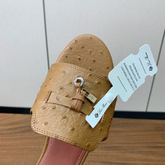 FLAT SLIPPERS IN LIGHT BROWN LAMBSKIN OSTRICH SKIN
