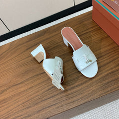 HIGH HEEL IN WHITE LAMBSKIN OSTRICH SKIN