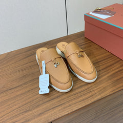 LP FLAT MULES 25S IN BROWN LAMBSKIN WITH SILVER HARDWARE