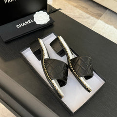 HIGH FLATFORM SLIPPER IN BLACK EMBOSSED SHEEPSKIN