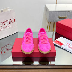 VALENTINO 25S UPVILLAGE SNEAKERS IN PINK SUEDE