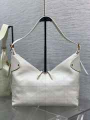 DIOR 25S VOYAGE BAG 34 IN IVORY FLAT MACROCANNAGE GRAINED CALFSKIN