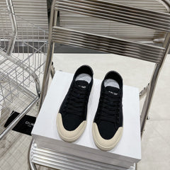 JANE SNEAKERS LOW LACE-UP WITH TRIOMPHE PATCH IN CANVAS AND CALFSKIN BLACK