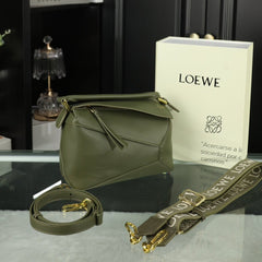 LOE MINI PUZZLE 23 BAG IN DARK OLIVE GREEN CALFSKIN