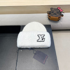 KNITTED BEANIE HAT IN WHITE WOOL AND RABBIT FUR 413354