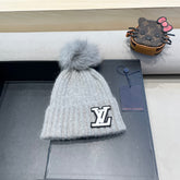 KNITTED BEANIE HAT IN GRAY WOOL 413367