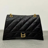 CRUSH MEDIUM CHAIN BAG 31 IN BLACK QUILTED CRUSHED CALFSKIN GOLD HARDWARE