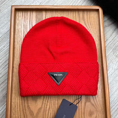 BEANIE HAT IN CHERRY RED WOOL AND RABBIT FUR 342036