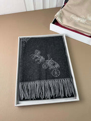 HORSE & CARRIAGE PRINT SCARF 195 CM IN BLACK WOOL 375242