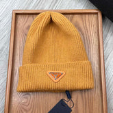 BEANIE HAT IN MUSTARD YELLOW WOOL 332397