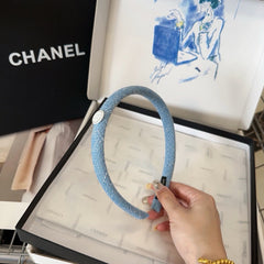 HEADBAND IN SKY BLUE TWEED CRYSTALS LOGO 407888