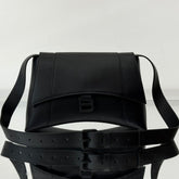 DOWNTOWN S CROSSBODY BAG 30 IN BLACK SOFT LAMBSKIN