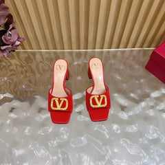 VALENTINO 25S HIGH-HEEL MULES 60 MM IN RED VELVET AND CALFSKIN WITH GOLD HARDWARE